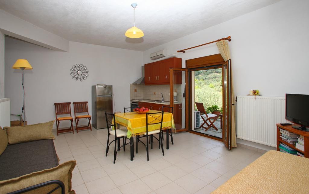 Remvi Apartments Skopelos Habitación foto